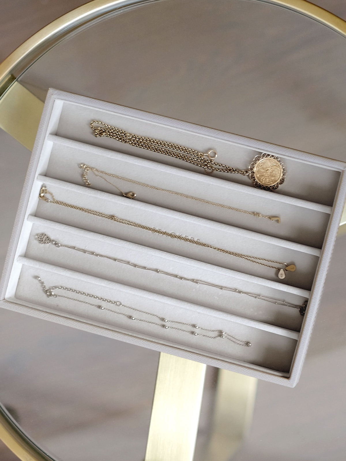 Stackers Halskettingenlaag voor Klassieke Juwelendoos Taupe - Mystackers