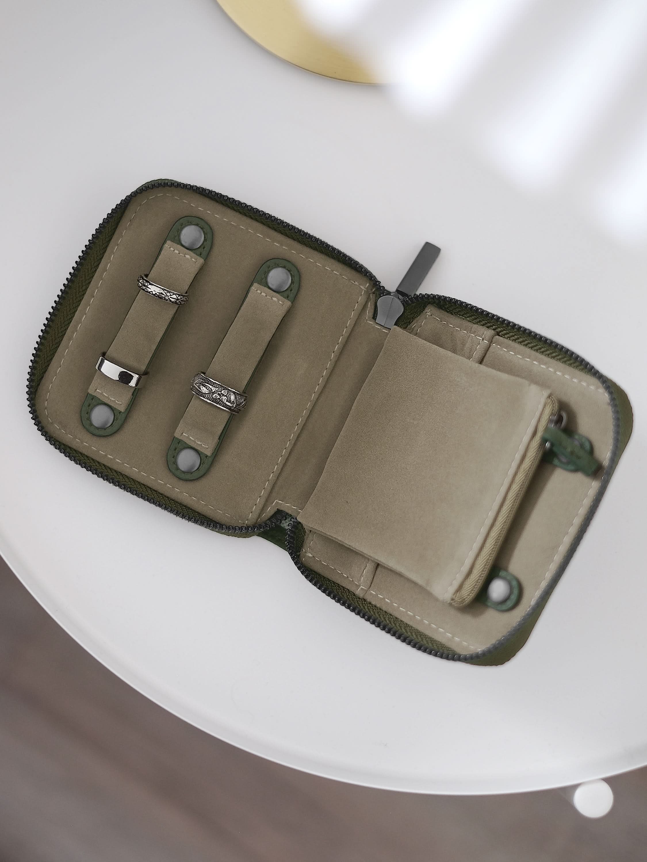 Stackers Compact Jewellery Roll Olijfgroen - Mystackers